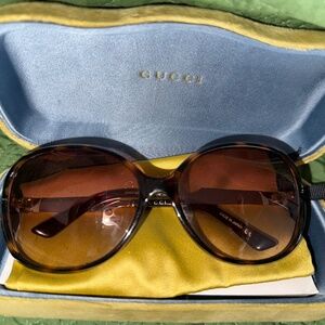 Gucci sunglasses